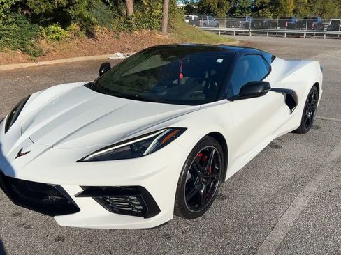 Used 2024 Chevrolet Corvette Stingray w/ Stealth Interior Trim Package image 25