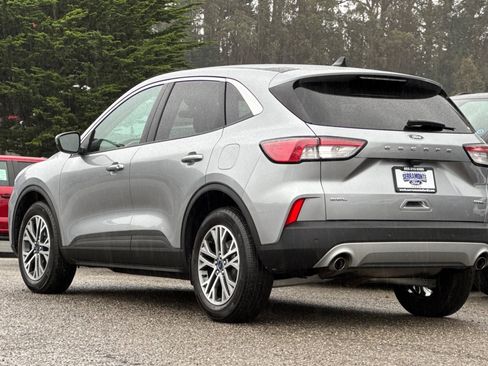 Certified 2022 Ford Escape SEL image 6