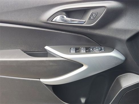 Certified 2024 Chevrolet Trax LS w/ LS Convenience Package image 21