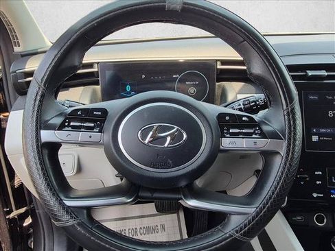Certified 2022 Hyundai Tucson SEL w/ Convenience Package FWD image 17