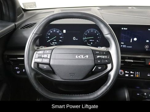Used 2026 Kia Sportage X-Line w/ X-Line Technology Package AWD/4WD image 6