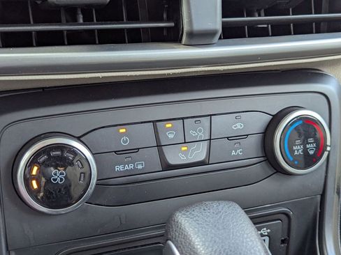 Used 2018 Ford EcoSport S AWD/4WD image 19