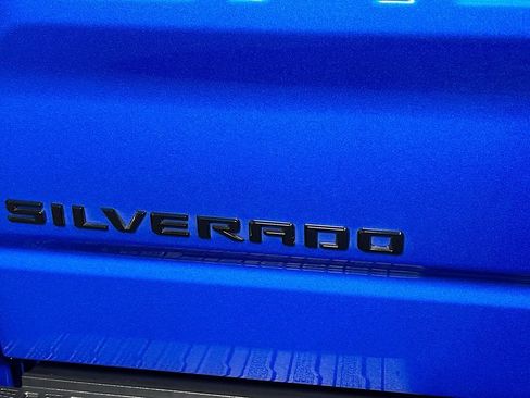 Used 2024 Chevrolet Silverado 1500 LT Trail Boss w/ Convenience Package II image 23