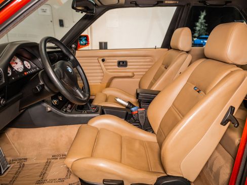 Used 1990 BMW M3 Coupe image 2