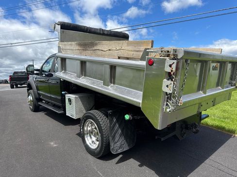 Used 2017 Ford F550 4x4 SuperCab Super Duty image 4