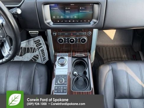 Used 2017 Land Rover Range Rover Supercharged AWD/4WD image 30