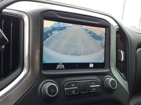 Used 2021 Chevrolet Silverado 1500 RST AWD/4WD image 11