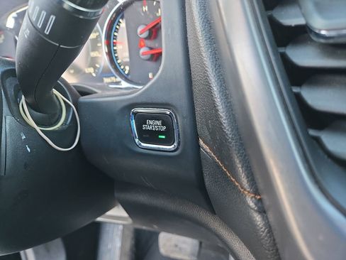 Used 2023 GMC Acadia AT4 w/ Technology Package image 21