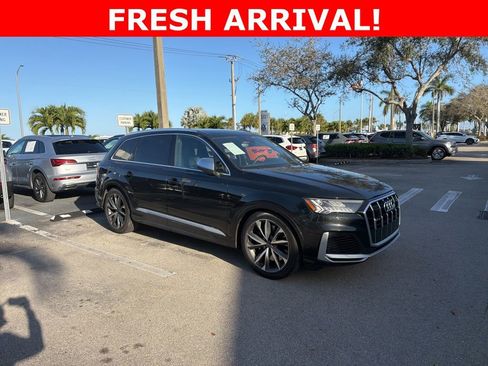 Used 2022 Audi SQ7 Prestige w/ Prestige Package image 1