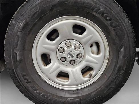 Used 2021 Nissan Frontier S image 22