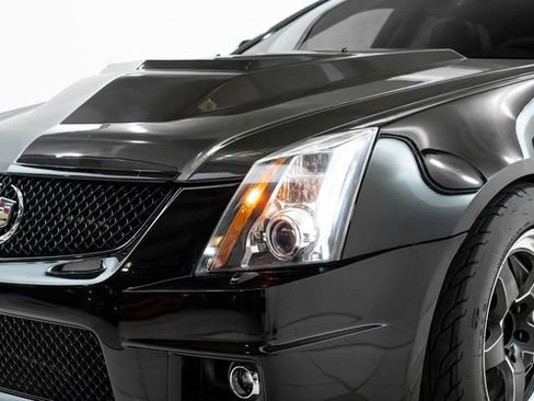 Used 2013 Cadillac CTS V RWD image 15