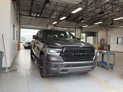 Used 2024 RAM 1500 Laramie AWD/4WD image 1