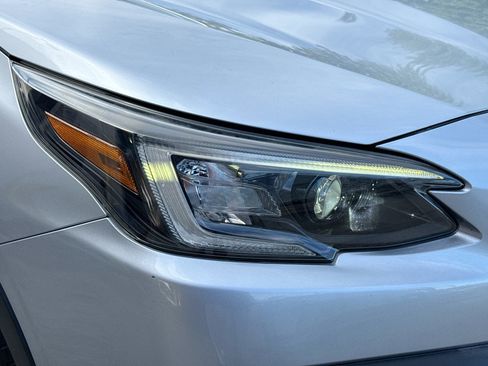 Used 2020 Subaru Outback Premium image 32