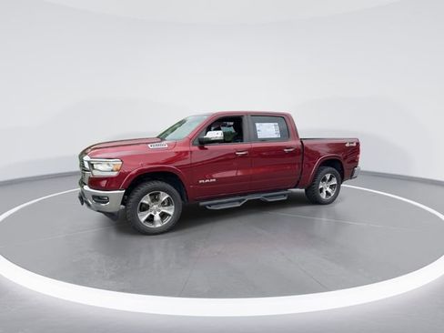 Used 2022 RAM 1500 Laramie AWD/4WD image 4