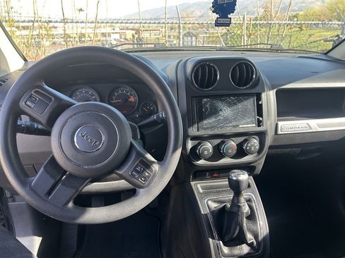 Used 2014 Jeep Compass Sport w/ Power Value Group image 26