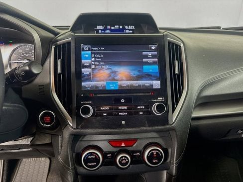 Used 2018 Subaru Impreza 2.0i Limited image 12