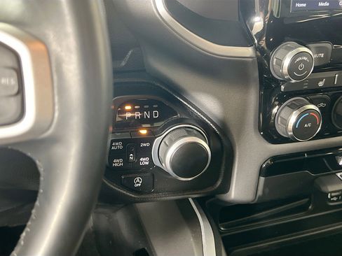 Used 2022 RAM 1500 Big Horn image 16