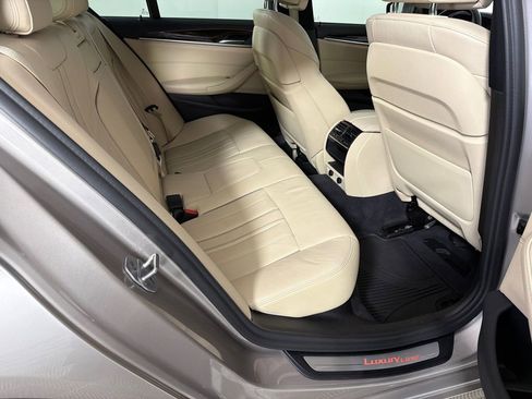 Used 2019 BMW 540i 540i image 17