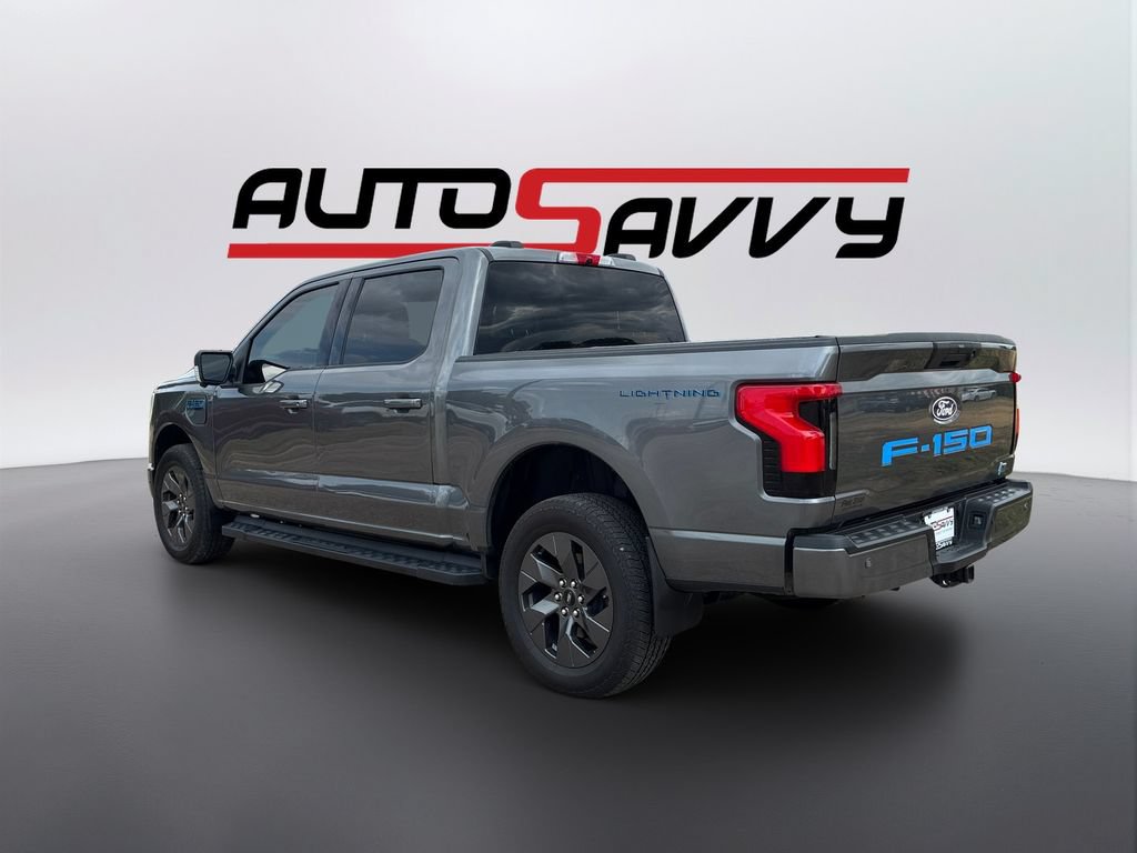 Used 2025 Ford F150 Lightning Flash AWD/4WD image 7