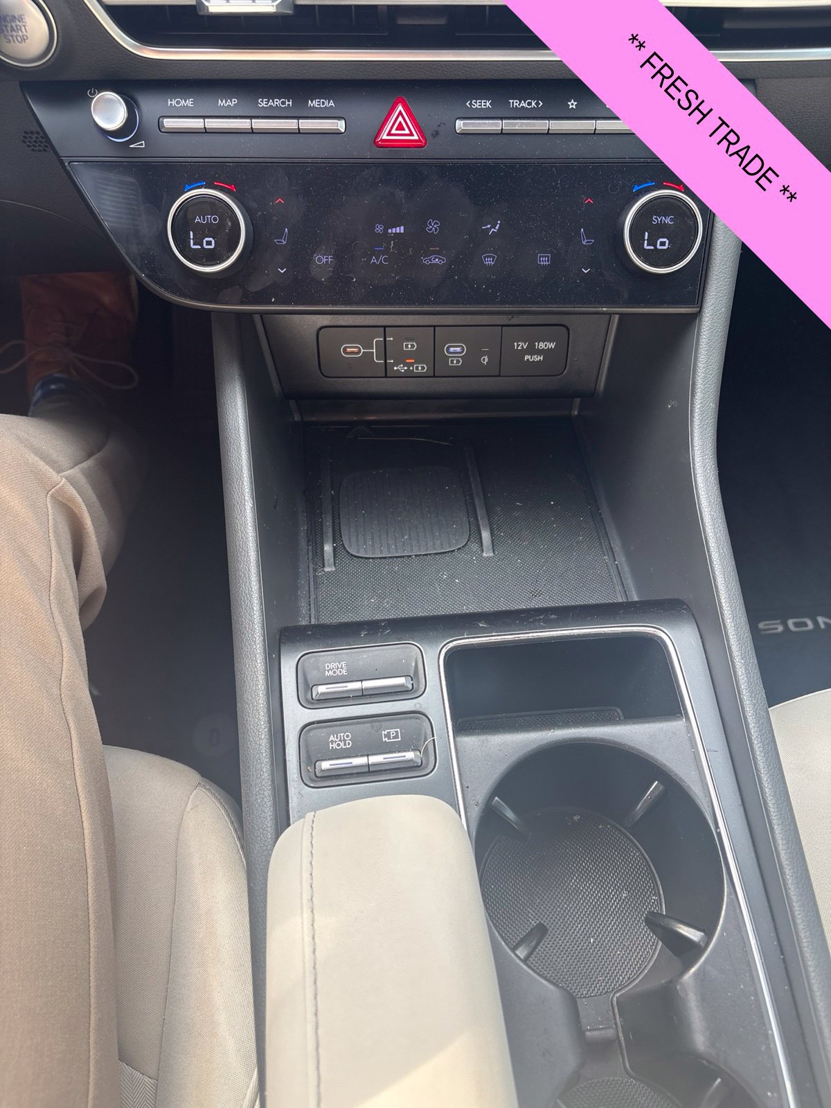 Certified 2024 Hyundai Sonata SEL w/ Convenience Package FWD image 16