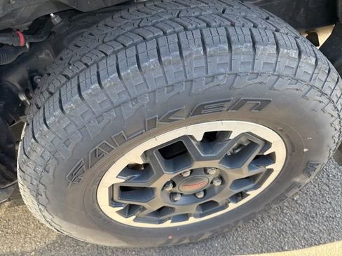 Used 2026 Toyota 4Runner TRD Off-Road Premium image 11