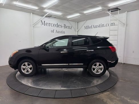 Used 2013 Nissan Rogue S w/ Special Edition Pkg AWD/4WD image 4