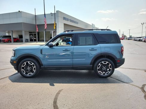 Certified 2023 Ford Bronco Sport Outer Banks w/ Tech Package AWD/4WD image 7