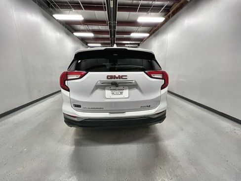 Certified 2022 GMC Terrain AT4 w/ Infotainment Package II AWD/4WD image 7