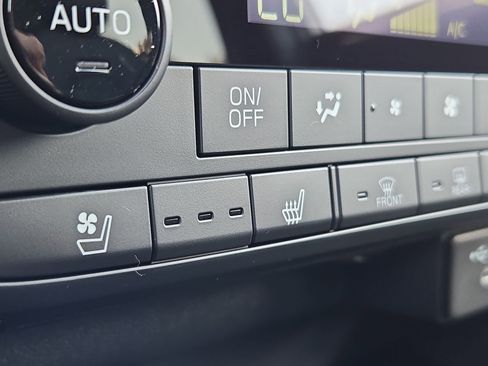 New 2026 Subaru Outback Touring AWD/4WD image 46