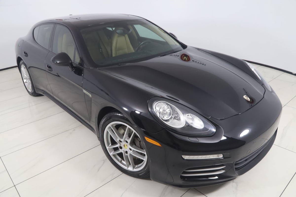 Used 2016 Porsche Panamera 4 Edition AWD/4WD image 20