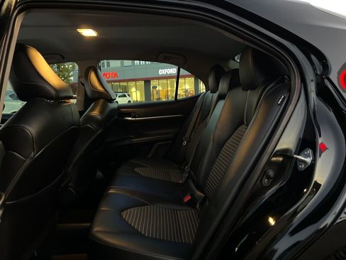 Used 2022 Toyota Camry SE image 27