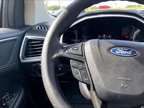 Certified 2021 Ford Edge SE FWD image 18