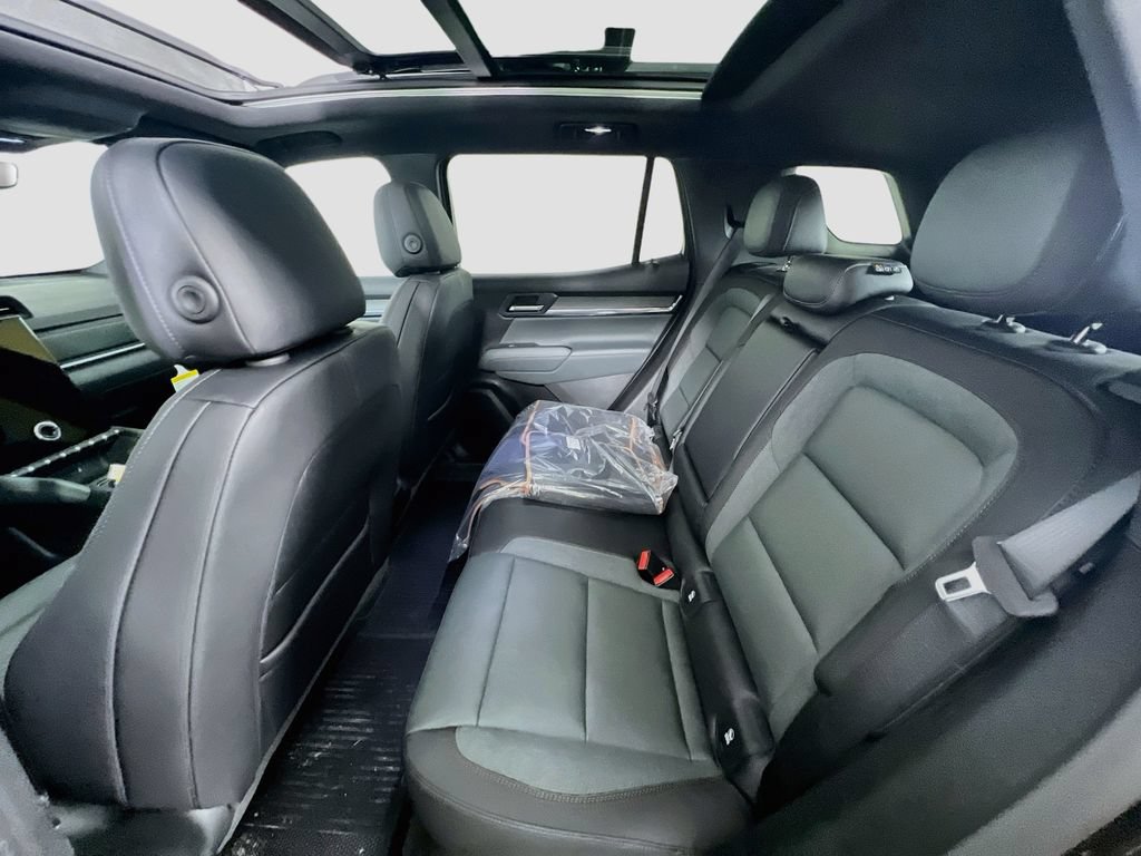 New 2026 GMC Terrain AT4 w/ Convenience Package III AWD/4WD image 23