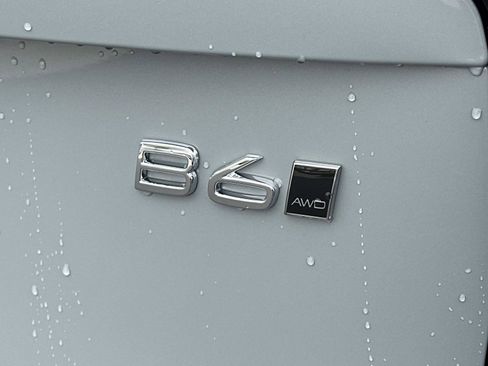 New 2026 Volvo XC90 B6 Plus image 24
