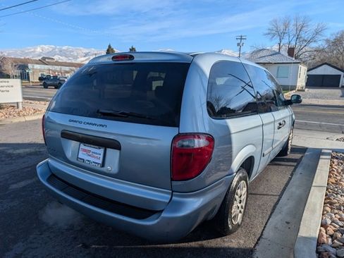 Used 2006 Dodge Grand Caravan SE w/ Popular Equipment Group I image 4