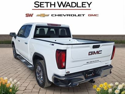 New 2026 GMC Sierra 1500 SLT w/ SLT Premium Package