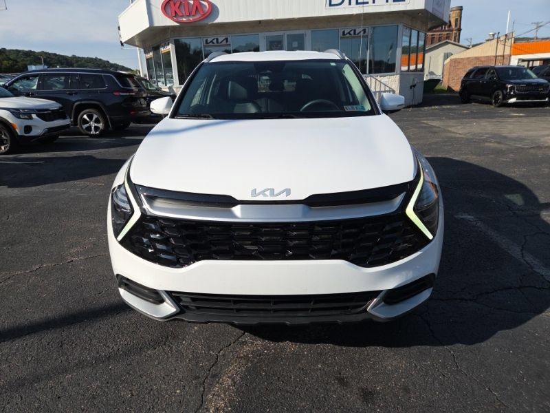 Used 2024 Kia Sportage EX AWD/4WD image 2