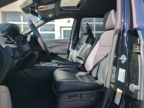 Used 2023 Honda Passport EX-L image 17