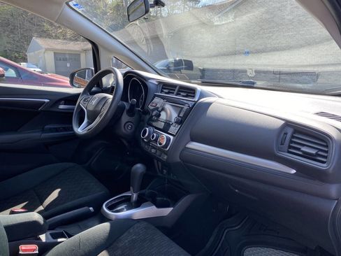 Used 2017 Honda Fit LX image 18