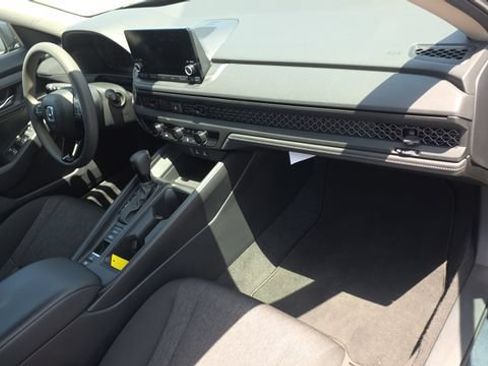 Used 2023 Honda Accord LX image 28
