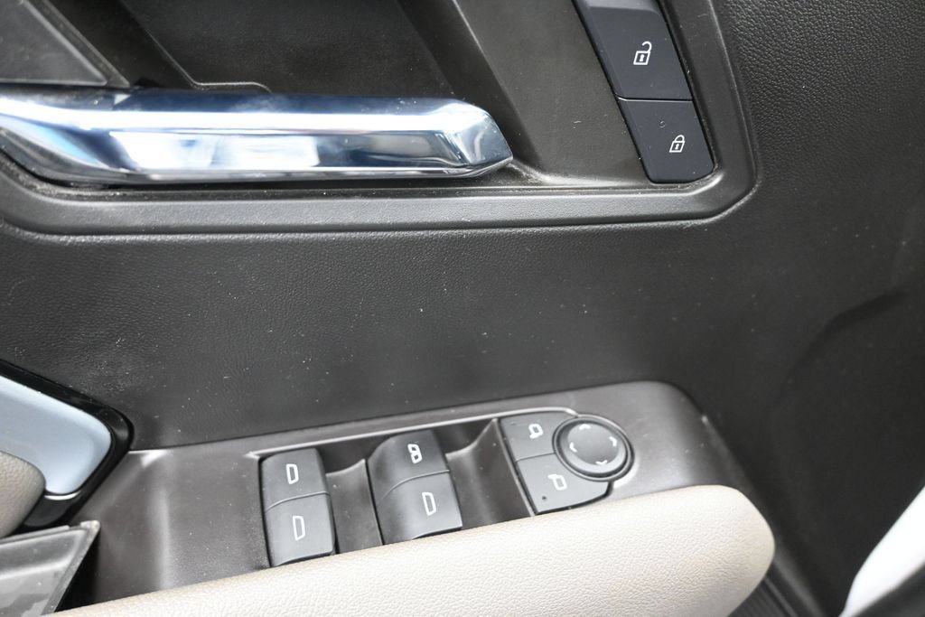 Used 2024 Chevrolet Colorado ZR2 AWD/4WD image 11