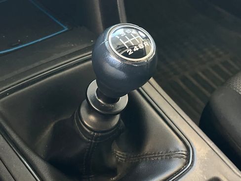 Used 2020 Subaru Crosstrek 2.0i AWD/4WD image 22