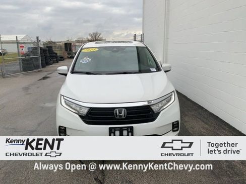 Used 2024 Honda Odyssey Elite image 5