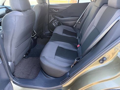 Used 2022 Subaru Outback Premium AWD/4WD image 23