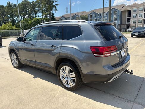 Used 2019 Volkswagen Atlas SE FWD image 6