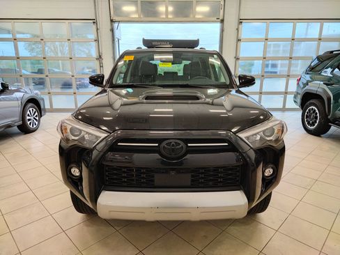 Used 2024 Toyota 4Runner TRD Off-Road Premium w/ Off Road Premium Plus Package AWD/4WD image 6