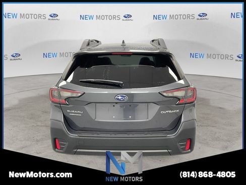 Used 2022 Subaru Outback Premium AWD/4WD image 3
