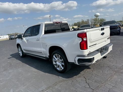 Used 2022 Chevrolet Silverado 1500 High Country w/ High Country Premium Package image 22