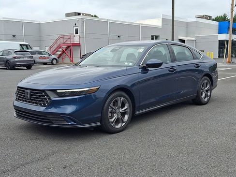 Used 2024 Honda Accord EX image 3