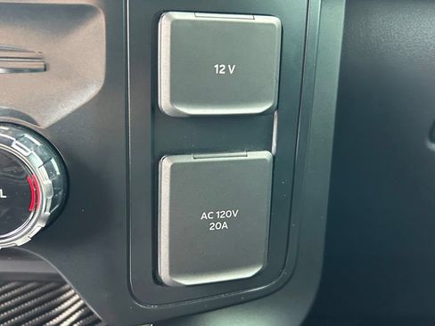 Used 2025 Ford F150 Raptor AWD/4WD image 26